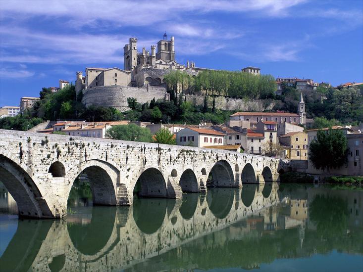 37 France Wallpapers 1600x1200 - Ord River, Beziers, France.jpg