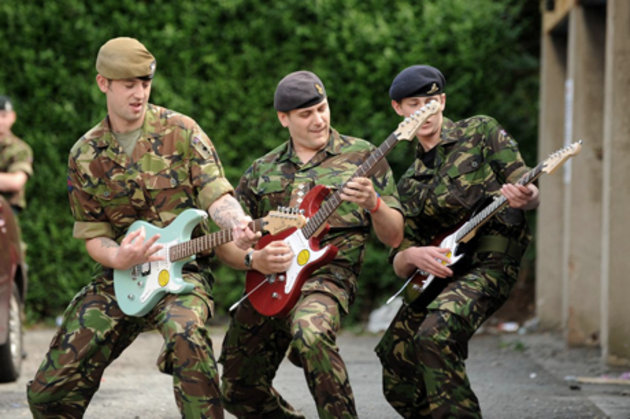 image - yamaha-guitar-soldiers-630-85.jpg