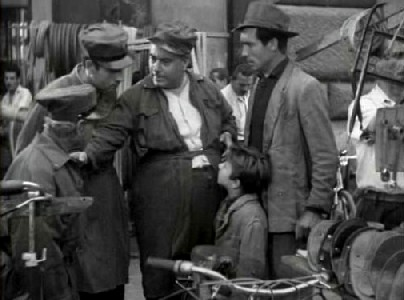 Plakaty i zdjęcia - do wszystkich filmów - Złodzieje rowerów - Ladri di biciclette - Vittorio De Sica 1948.bmp