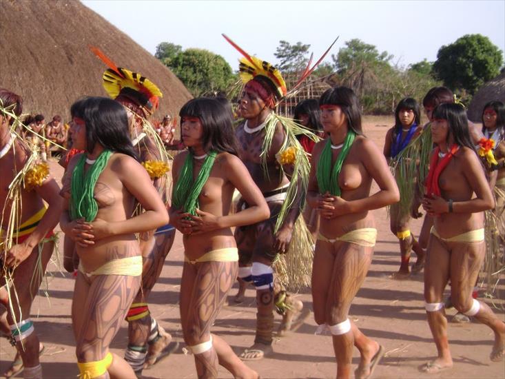 Indianie Xingu -  Zdjęcia - Xingu_06.png