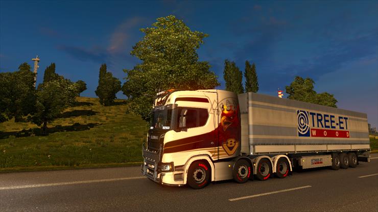 E T S - 1 - ets2_20180524_203255_00.png