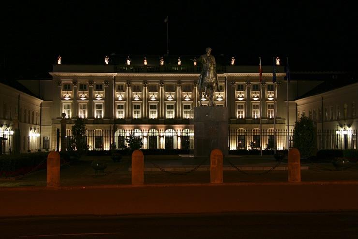 Warszawa  miasto - 193 Pałac Prezydencki nocą.jpg