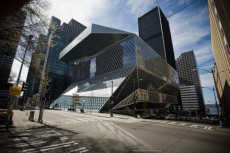 dziwne budowle - Seattle Central Library, USA.jpg