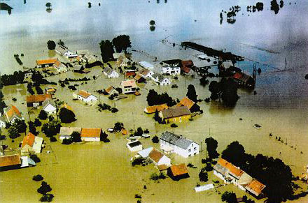 Po powodzi - um05.jpg